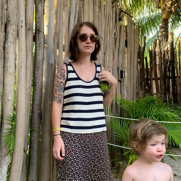 Meet your Posher, Alaina - Picture 4 of 7